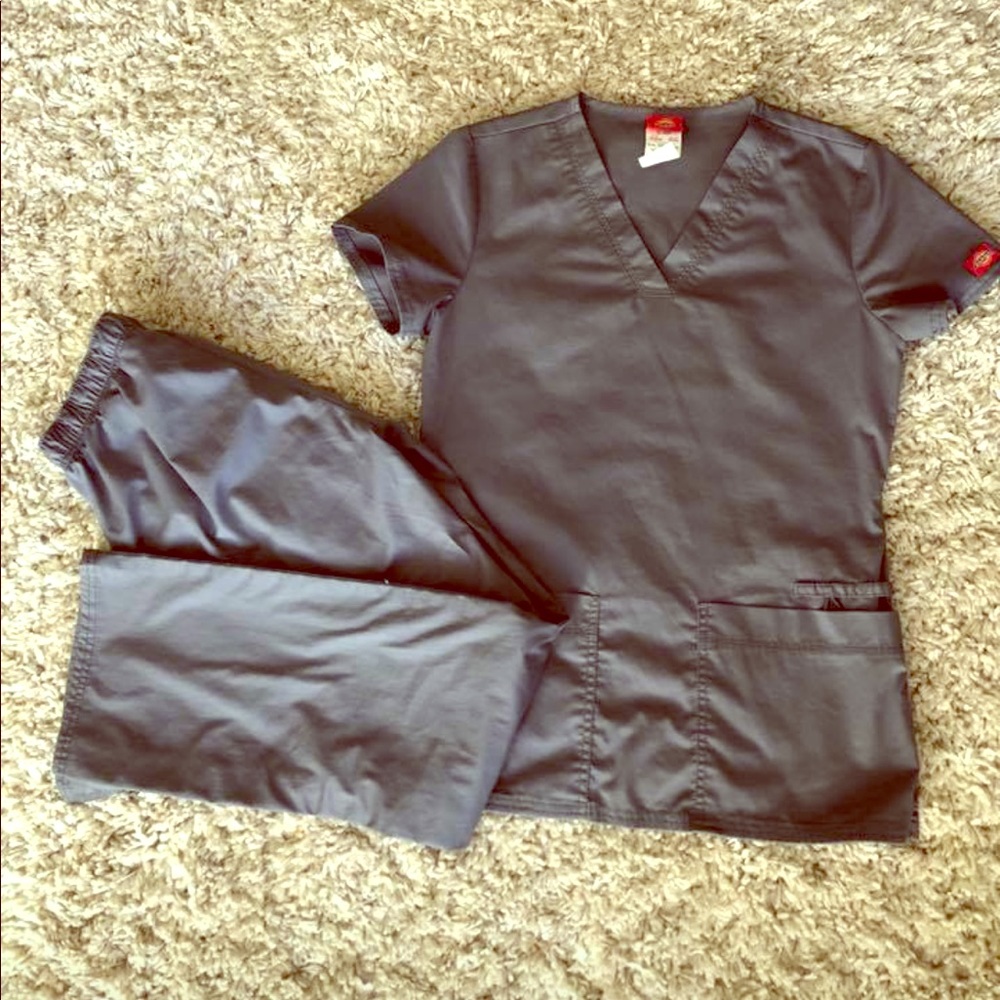 Dickies Scrubs